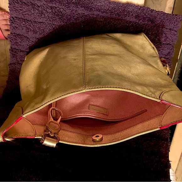 Dooney & Bourke-GOLD, Pink pattern interior HANDBAG! NEW w/ unreg serial# Doc. - Picture 8 of 9